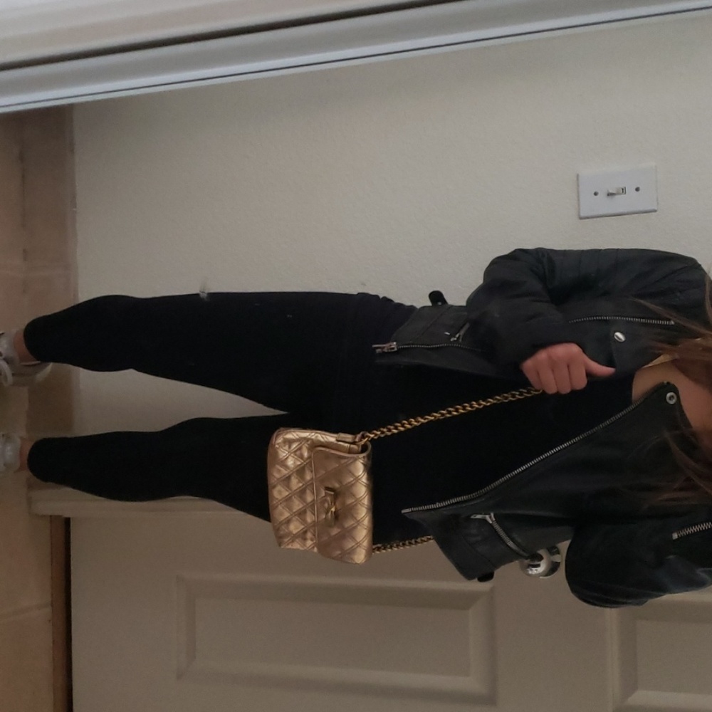 Marc Jacobs Quilted Gold Crossbody - Picture 8 of 8